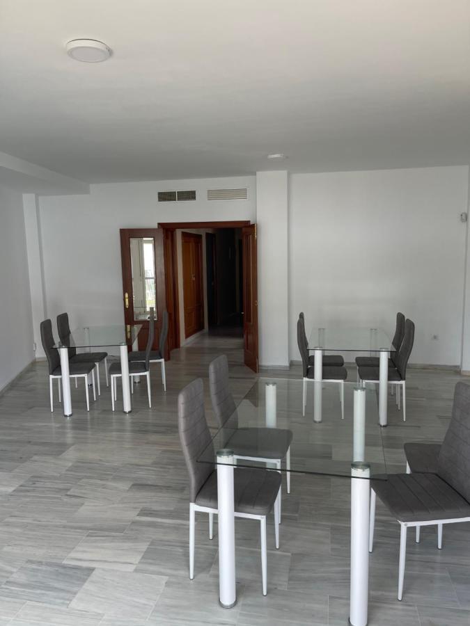 Exclusivo Chalet Sevilla. ¡Jardin & Cocina! Alcalá de Guadaira Esterno foto