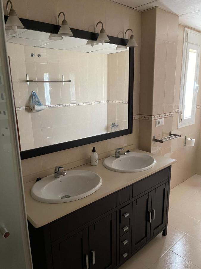 Exclusivo Chalet Sevilla. ¡Jardin & Cocina! Alcalá de Guadaira Esterno foto