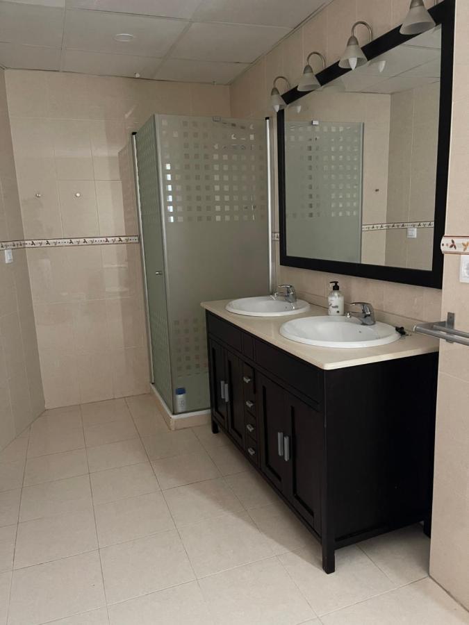 Exclusivo Chalet Sevilla. ¡Jardin & Cocina! Alcalá de Guadaira Esterno foto