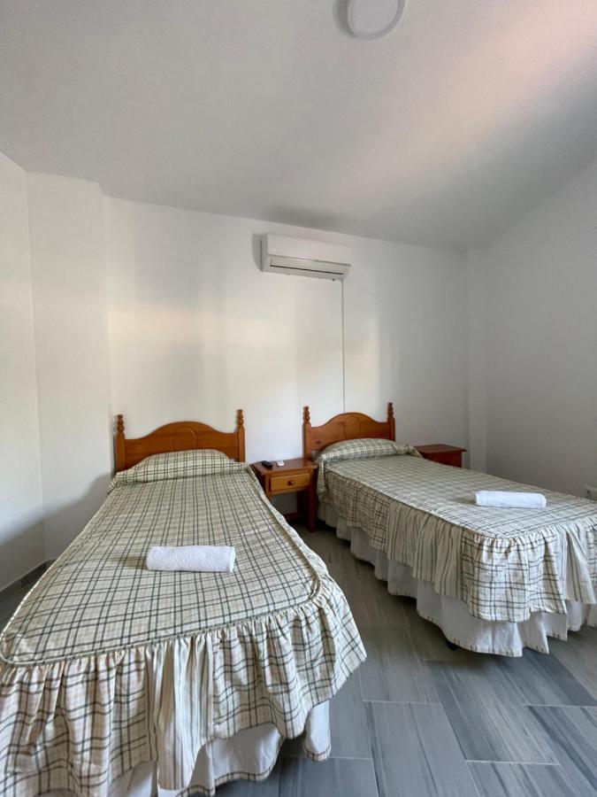 Exclusivo Chalet Sevilla. ¡Jardin & Cocina! Alcalá de Guadaira Esterno foto